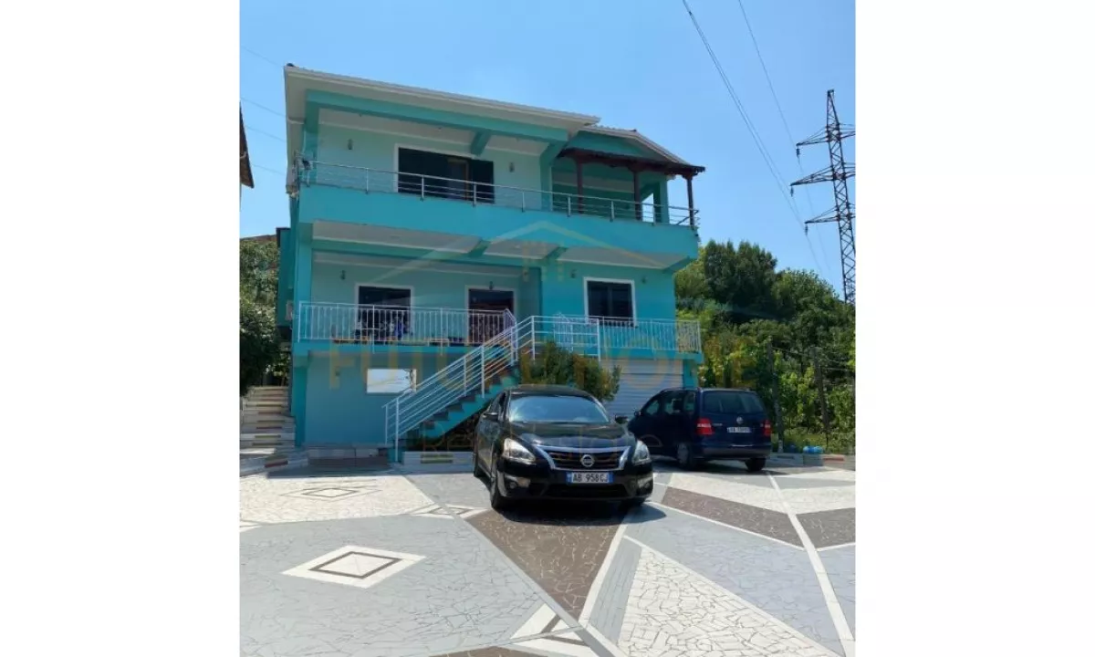 Shtepi ne shitje Shtepi Private ne Tirane, 5+1, Mobilimi E mobiluar, Pagesa 330,000  Euro.