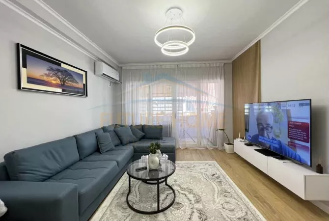 Shtepi ne shitje 1+1 ne Tirane - 124,999 Euro