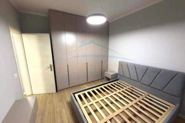 Appartamento in vendita a Tirana 1+1, Arredato