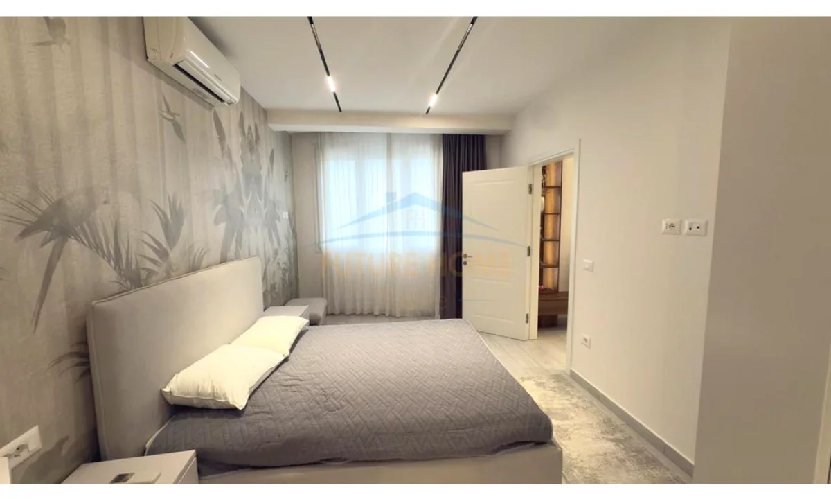 Shtepi me qera Apartament ne Tirane, 1+1, Mobilimi E mobiluar, Pagesa 650  Euro.