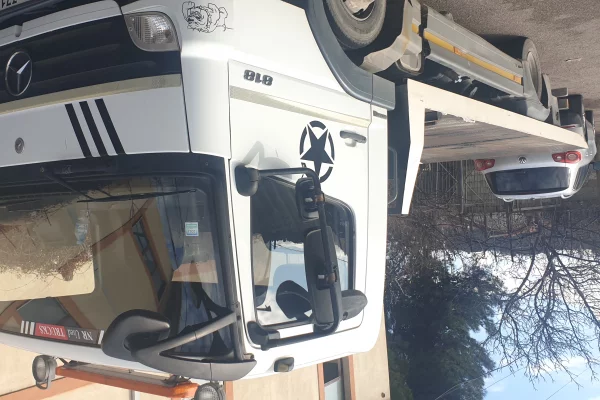 Auto in Vendita a Tirana, Mercedes-Benz, 2008 Diesel,Kambio Manual Pagamento 25,000  Euro.