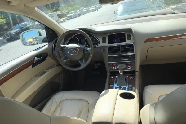 Cars for sale in Tirana, Audi, 2014 Diesel,Kambio Automatik Payment 9,990  Euro.