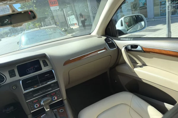 Cars for sale in Tirana, Audi, 2014 Diesel,Kambio Automatik Payment 9,990  Euro.