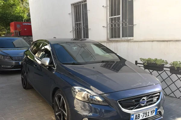 Cars for sale in Tirana, Volvo, 2015 Diesel,Kambio Automatik Payment 9,999  Euro.