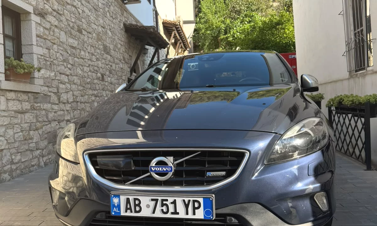 Cars for sale in Tirana, Volvo, 2015 Diesel,Kambio Automatik Payment 9,999  Euro.