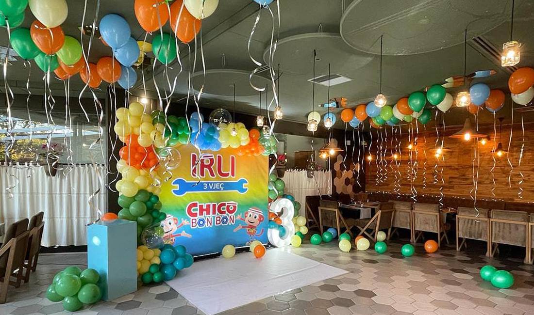 Unique Events Ledio organizon Ditelindje, Festa, Dasma dhe Baby Shower me Dekore te personalizuar, Fotograf, Muzik, Animator dhe Embelsira