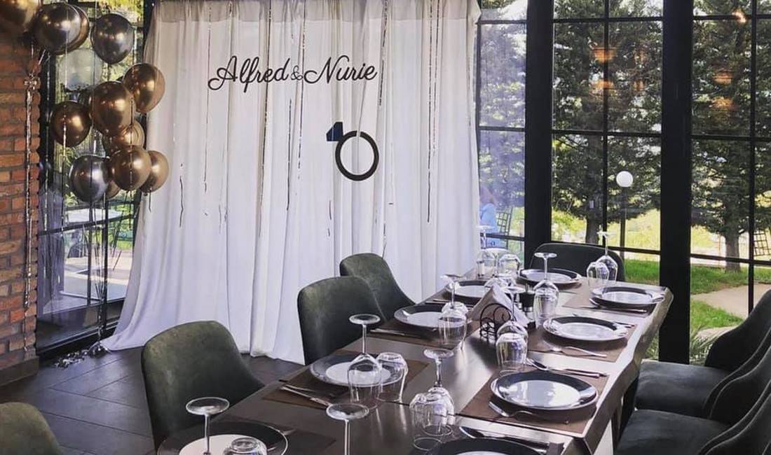 Eralba Event ofron dekorime te ndryshme, organizime dasmash, fejesash dhe feste beqarie etj.