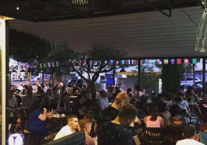 Offerte di lavoro a Tirana, Profession Kamarier , Con esperienza, Pagamento 28,000  Leke.