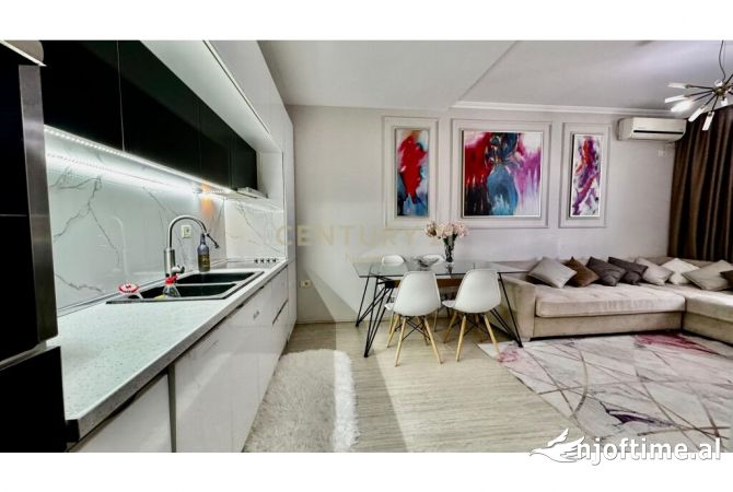 Shtepi ne shitje Apartament ne Tirane, 1+1, Mobilimi E mobiluar, Pagesa 170,000  Euro.