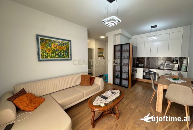 SHESIM APARTAMENT MODERN 1+1 TEK LIQENI I THATË! Neom104896