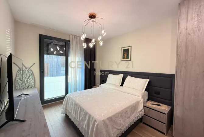 Shtepi me qera Apartament ne Tirane, 2+1, Mobilimi E mobiluar, Pagesa 1,500  Euro.