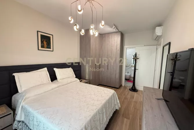 Shtepi me qera Apartament ne Tirane, 2+1, Mobilimi E mobiluar, Pagesa 1,500  Euro.