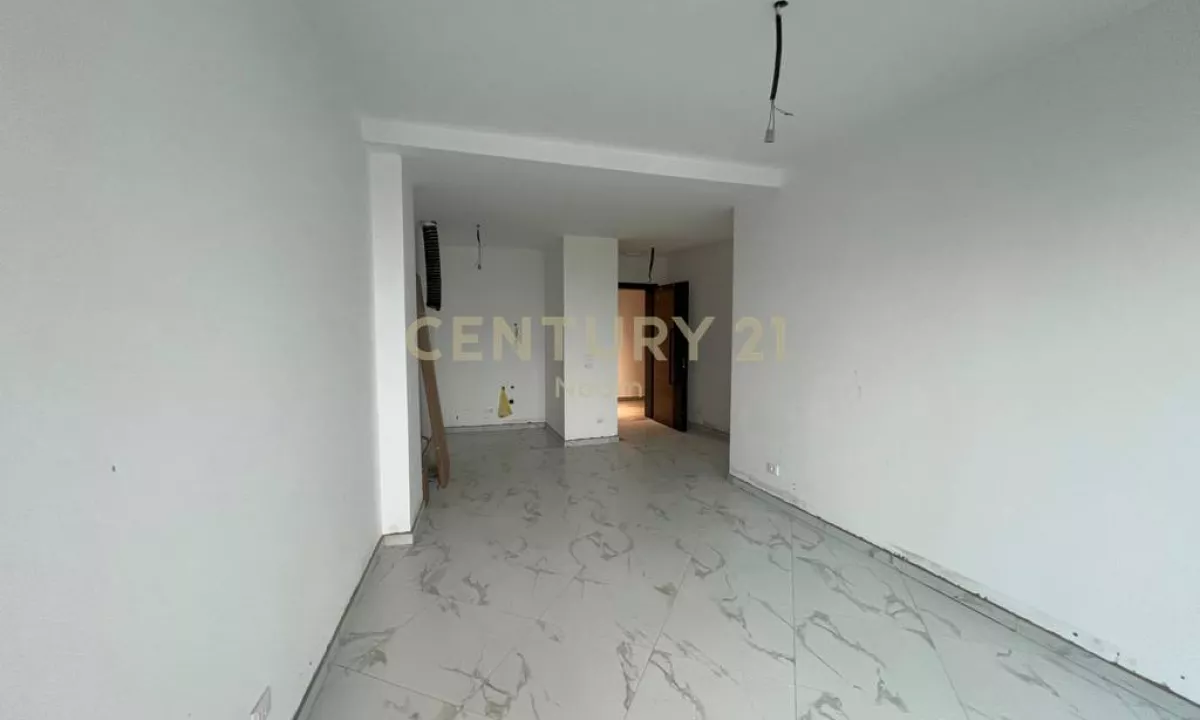 JEPET ME QIRA AMBJENT PER ZYRA! Neom120899