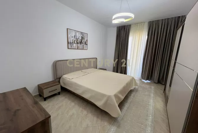 Shtepi me qera Apartament ne Tirane, 1+1, Mobilimi E mobiluar, Pagesa 500  Euro.