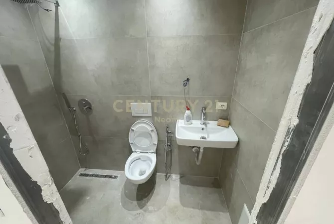 AMBIENT KATI 0 PER QIRA, 20m2 - PRANE RRUGES KOSOVAREVE Neom120016