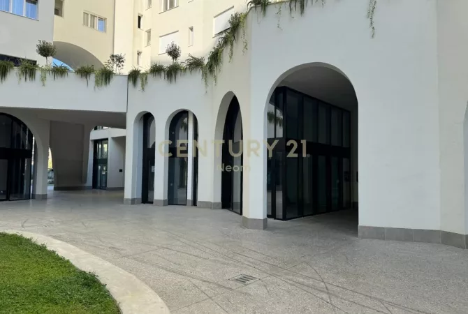 QIRA, AMBIENT KOMERCIAL , RIVER RESIDENCE! Neom119924