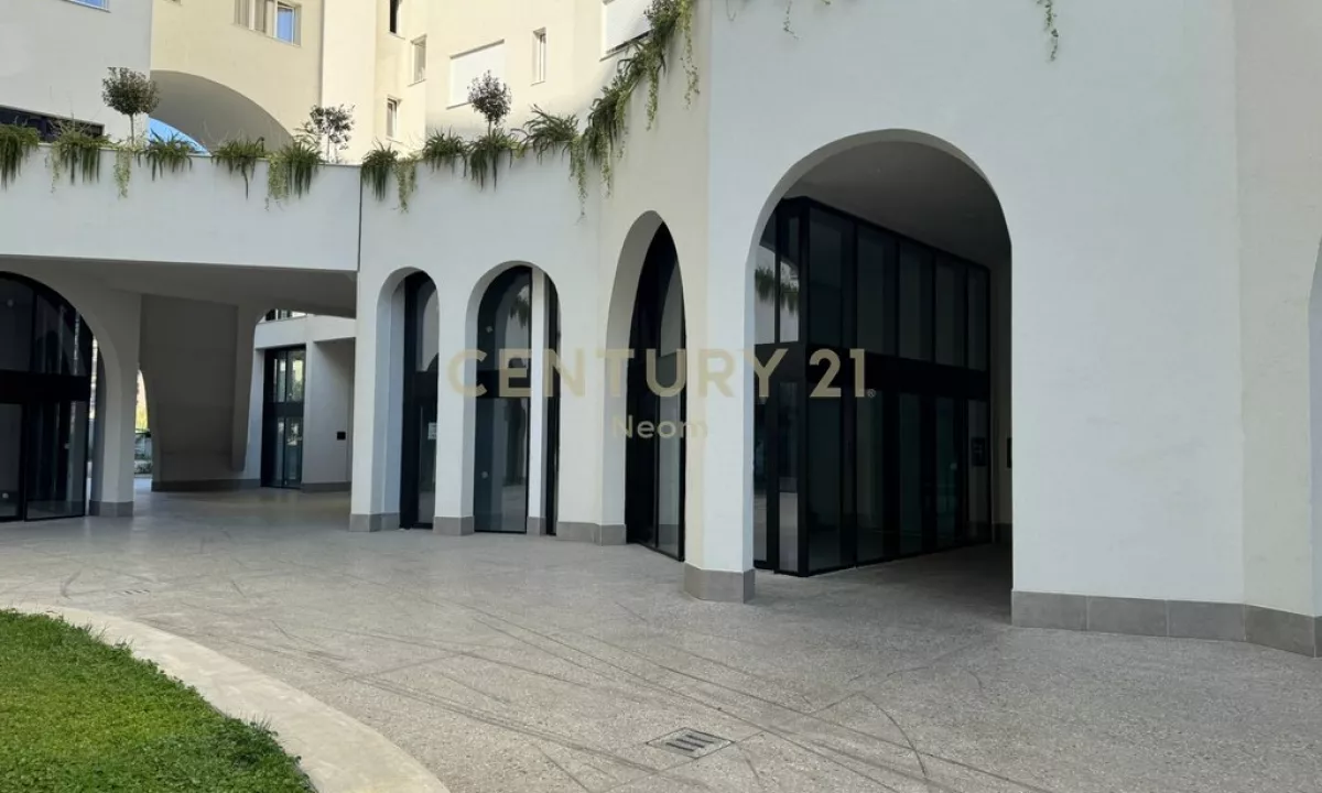 QIRA, AMBIENT KOMERCIAL , RIVER RESIDENCE! Neom119924