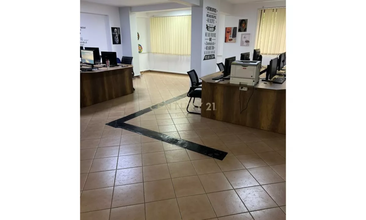 JEPET ME QIRA AMBJENT PER ZYRA!! Neom121979