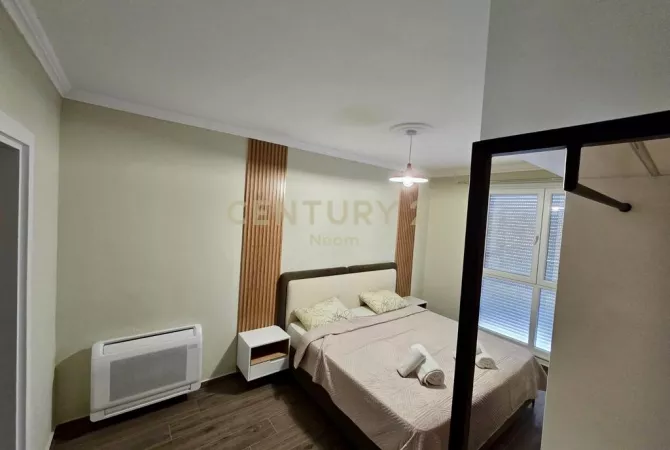 JEPET ME QIRA AMBJENT PER ZYRA!! Neom121979