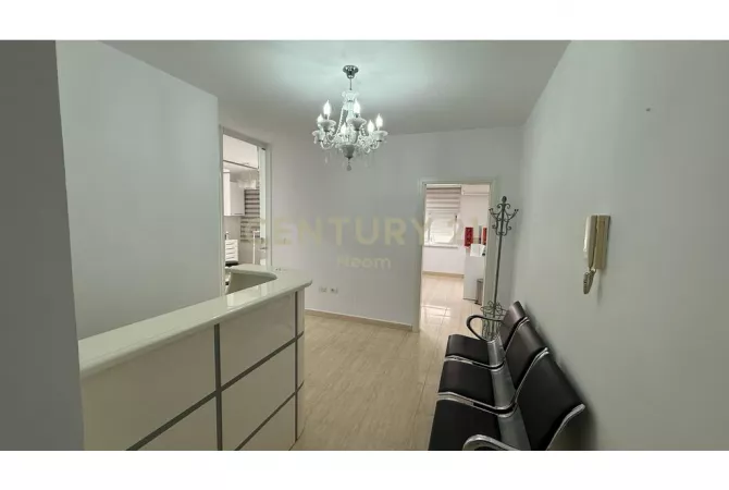 Business Property for Rent 3+1 in Tirana - 700 Euro