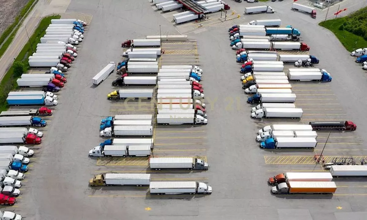 QIRA, SUPER TOKE - 6’000 M2, BUZE RRUGE KRYESORE‼️ Neom114860