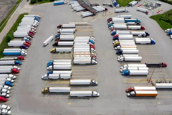 Truall ose Toke ne Tirane - 3,500 Euro