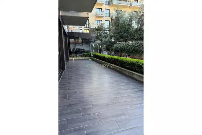 Ambient komercial për Qira në Rruga e Kavajës, Tiranë Neom113182