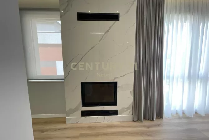 Shtepi me qera Apartament ne Tirane, 2+1, Mobilimi E mobiluar, Pagesa 2,000  Euro.