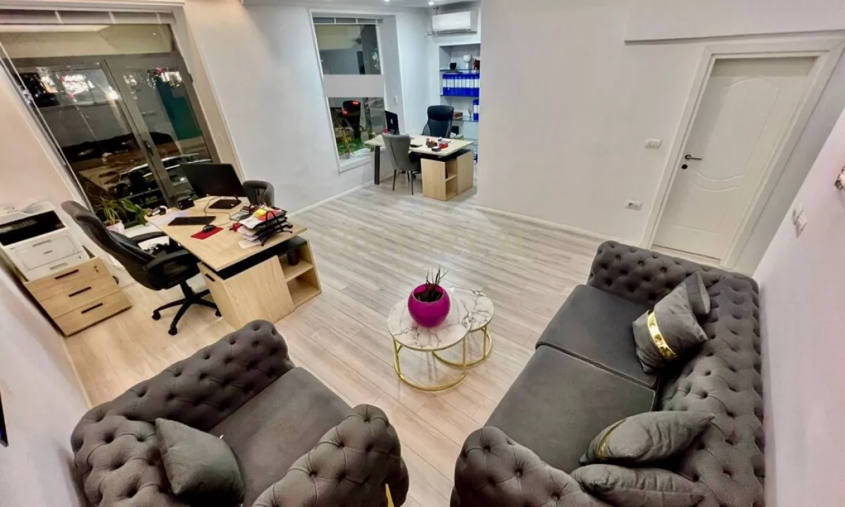 QIRA, AMBIENT BIZNESI - 40 M2, BLLOK ‼️  Neom106568