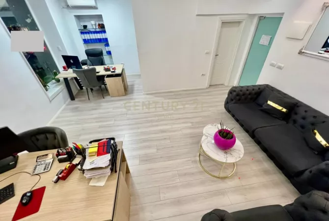 QIRA, AMBIENT BIZNESI - 40 M2, BLLOK ‼️  Neom106568