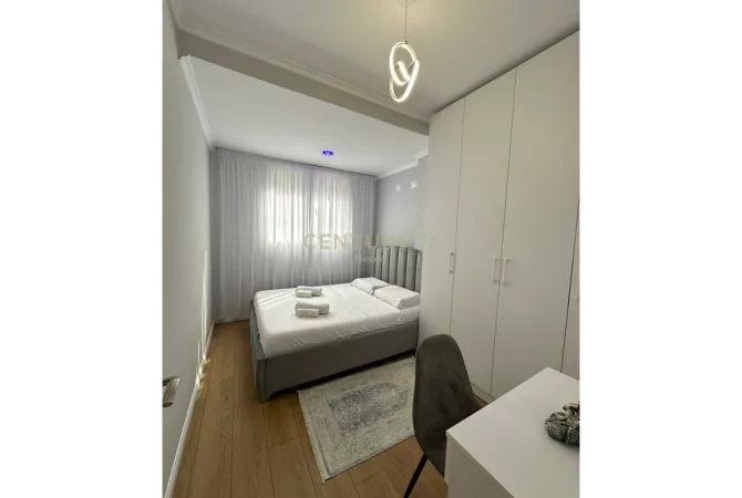 Shtepi ne shitje Apartament ne Tirane, 1+1, Mobilimi E mobiluar, Pagesa 121,000  Euro.