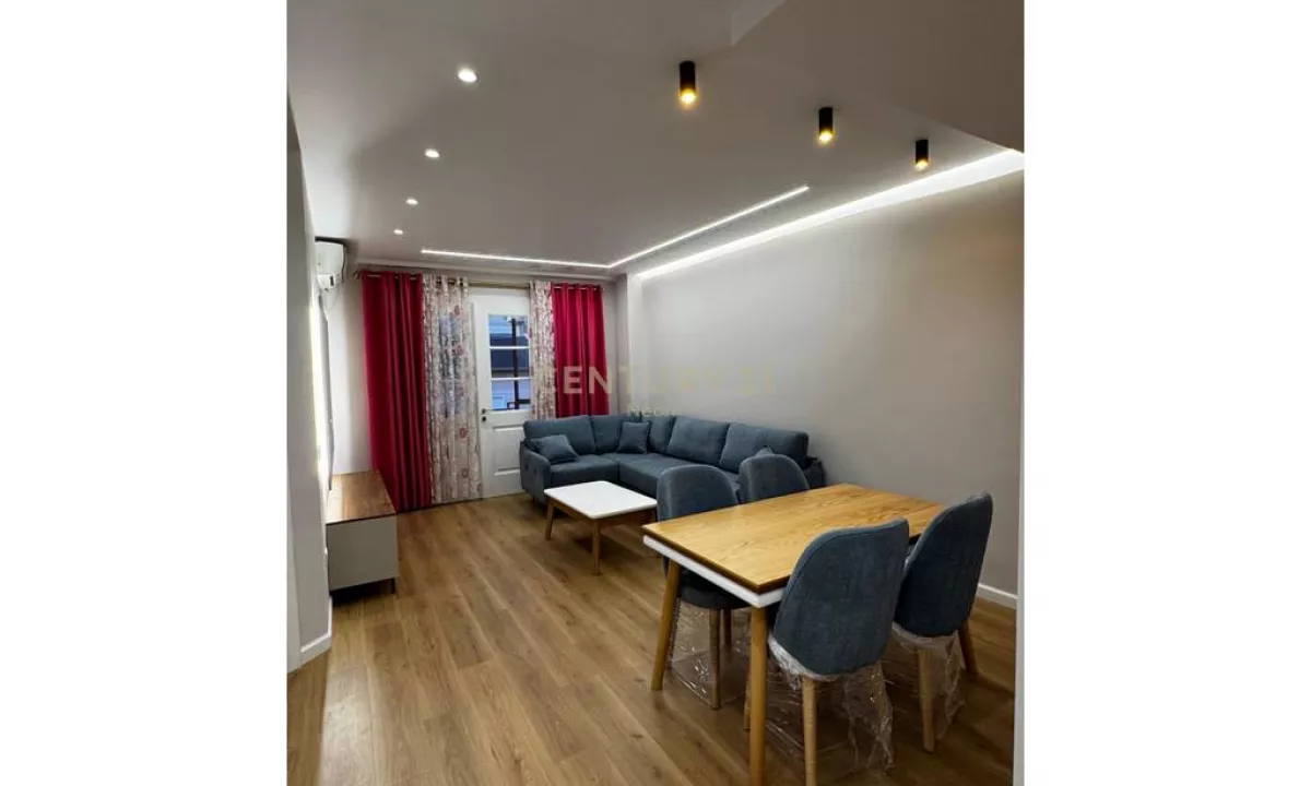 Shtepi ne shitje Apartament ne Tirane, 1+1, Mobilimi E mobiluar, Pagesa 140,000  Euro.