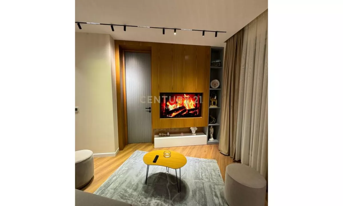 Shtepi ne shitje Apartament ne Tirane, 2+1, Mobilimi E mobiluar, Pagesa 260,000  Euro.