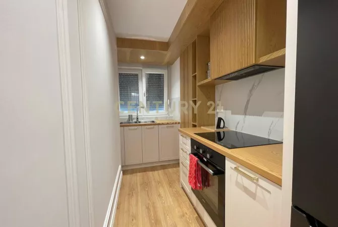 Shtepi me qera Apartament ne Tirane, 1+1, Mobilimi E mobiluar, Pagesa 600  Euro.