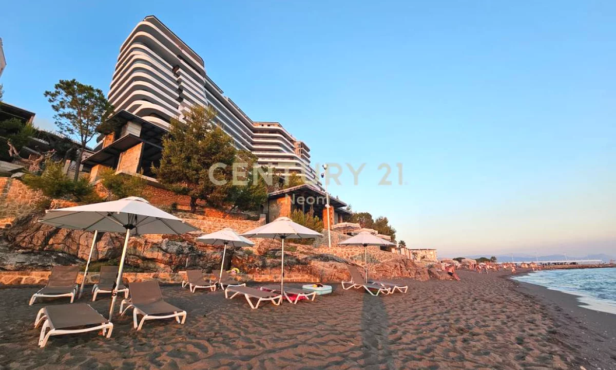 Shtepi ne shitje Apartament ne Lezhe, 1+1, Mobilimi Bosh, pa mobiluar, Pagesa 160,000  Euro.