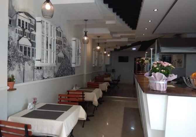 Jepet me qera ambienti + shitet biznesi 