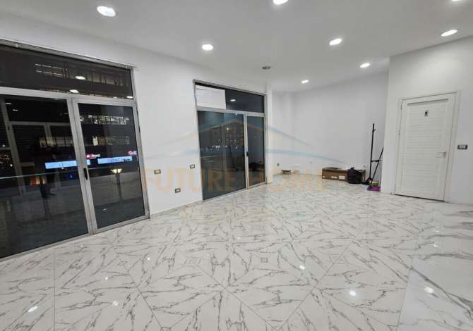 Ambient biznesi me qera 1+1 ne Tirane - 600 Euro