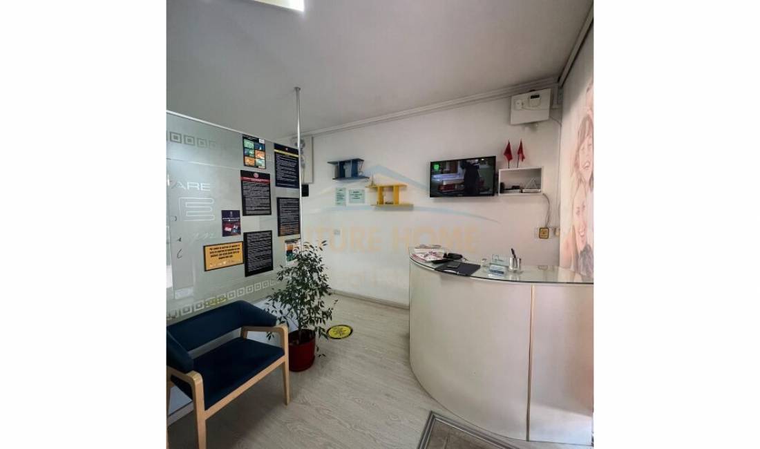 KLINIKE DENTARE PER SHITJE TEK HOXHA TASIM