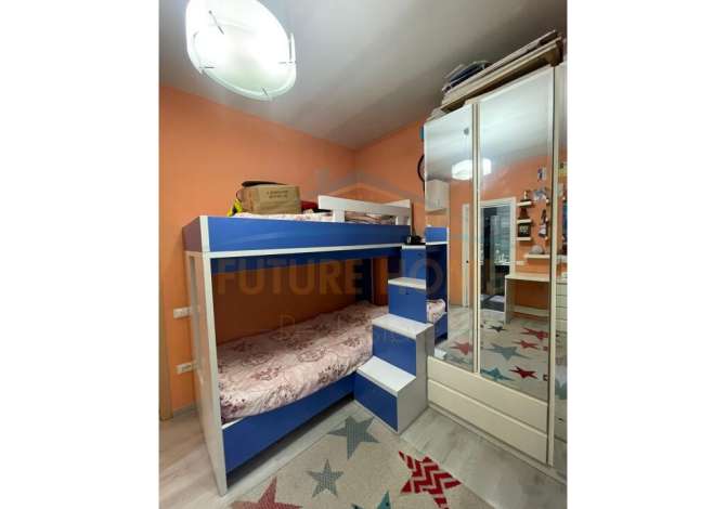 Shtepi me qera Apartament ne Tirane, 2+1, Mobilimi E mobiluar, Pagesa 1,000  Euro.