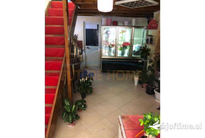 Business Property in Sale 1+1 in Tirana - 82,500 Euro