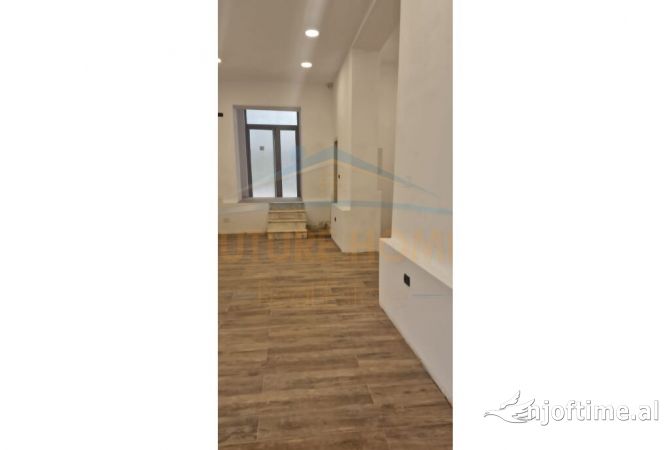 Business Property in Sale 1+1 in Tirana - 270,000 Euro