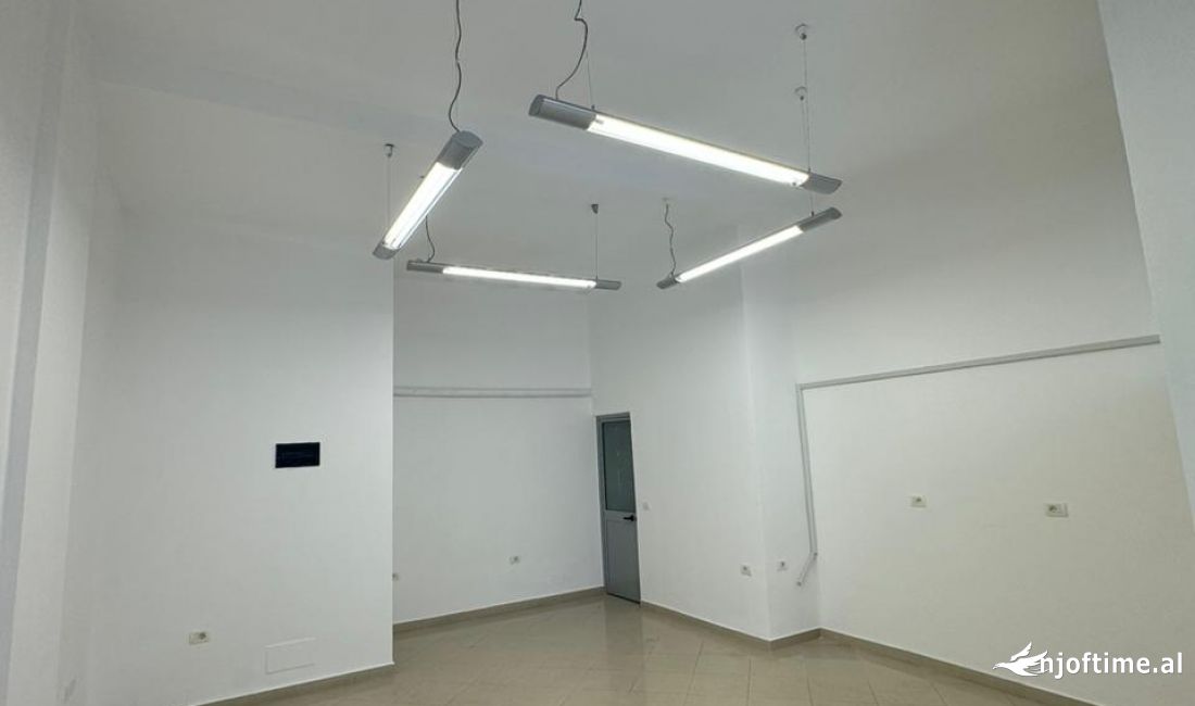 shitet ambjent biznesi