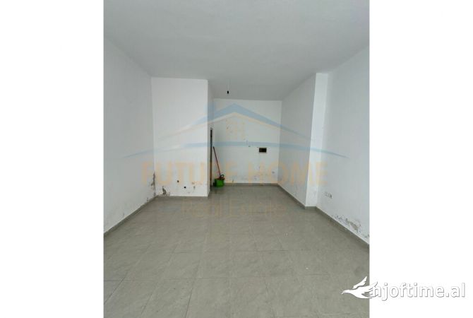 Business Property in Sale 1+1 in Tirana - 40,000 Euro
