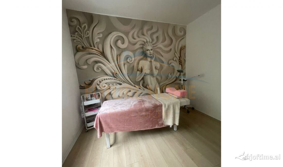 3 ambjente pune me qera,rruga e kavajes