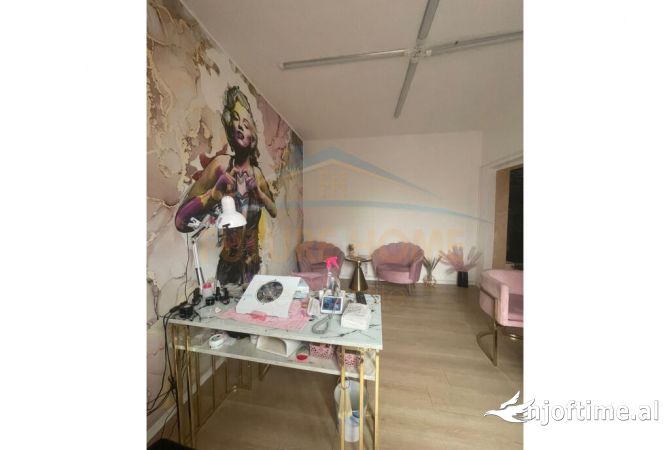 3 ambjente pune me qera,rruga e kavajes