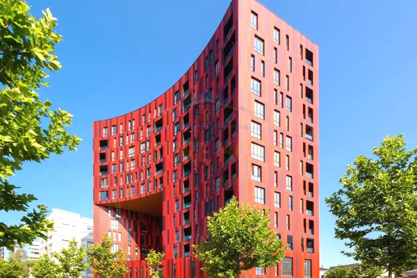 Ambient biznesi me qera 1+1 ne Tirane - 2,500 Euro