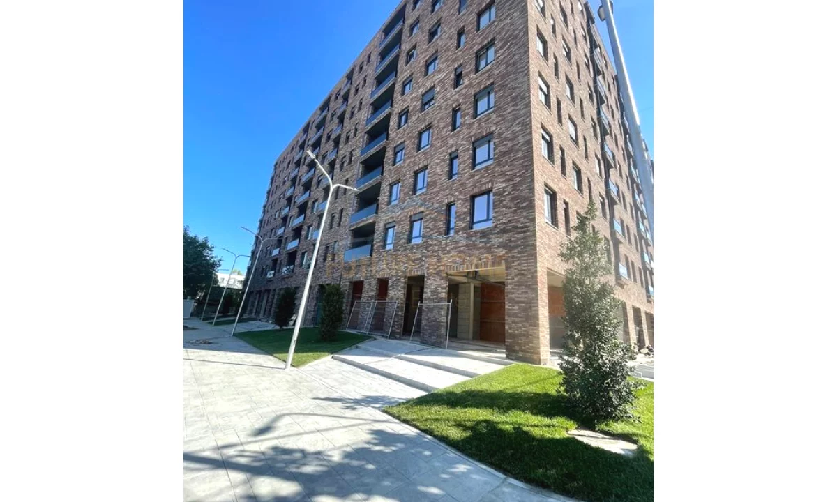 Shtepi ne shitje Apartament ne Tirane, 3+1, Mobilimi Bosh, pa mobiluar, Pagesa 155,400  Euro.
