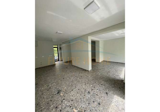 Ambient biznesi me qera 1+1 ne Tirane - 800 Euro