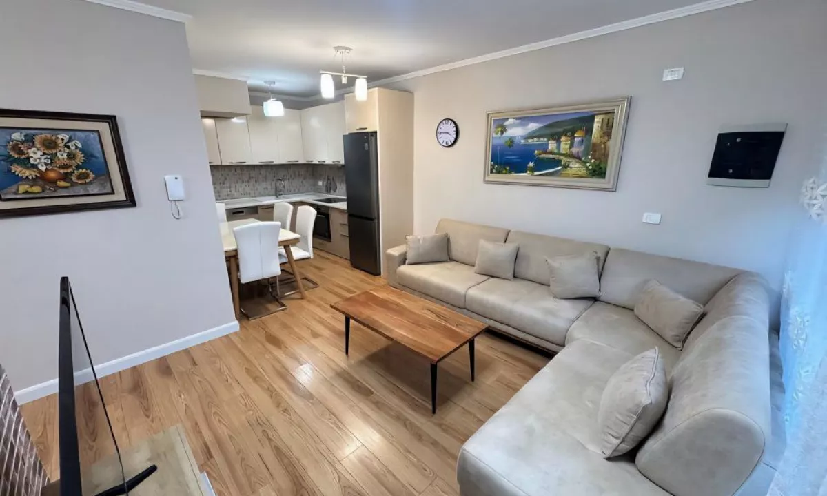 Apartment for rent in Tirana 2+1, Furnished