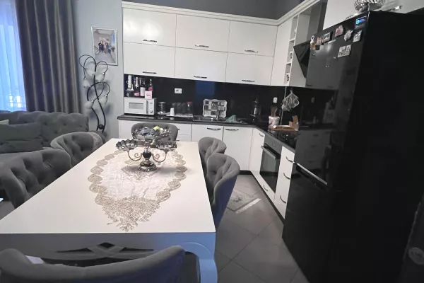 Shtepi ne shitje 2+1 ne Tirane - 150,000 Euro